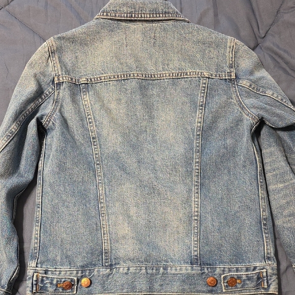 Madewell Classic Jean Jacket - Picture 6 of 7